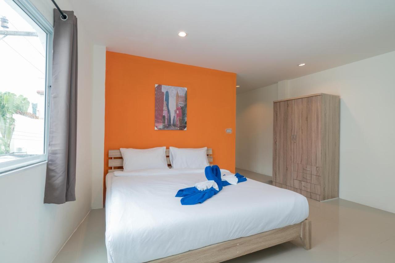 Grey Door Hotel Patong Exterior photo