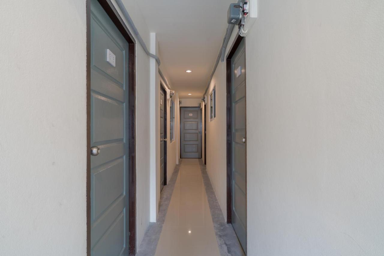 Grey Door Hotel Patong Exterior photo